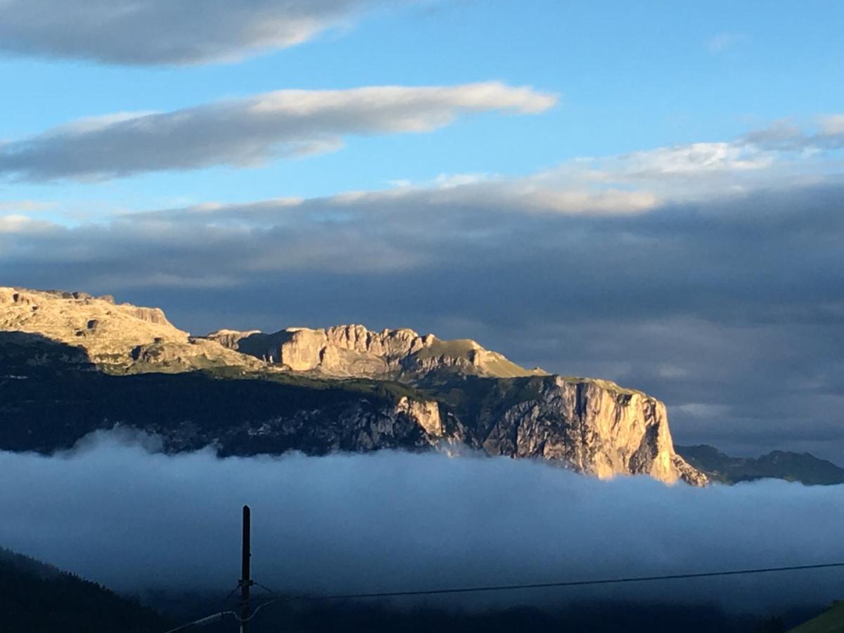 Garni Baita San Cassiano Kültér fotó